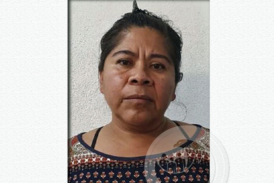 Dan 2 años de prisión a mujer por extorsión en Huitziltepec