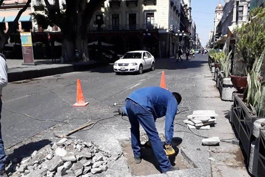 Rehabilitan calles por donde pasa Procesión de Viernes Santo