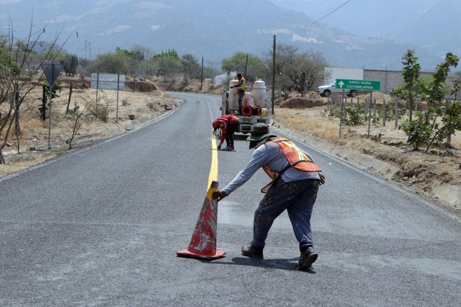 Entregó Barbosa obras en región de Tehuacán por 300 mdp