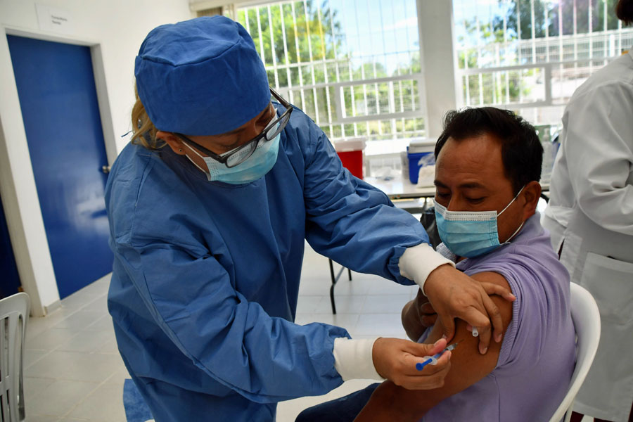 No hay autorización para cuarta dosis contra Covid-19: Salud