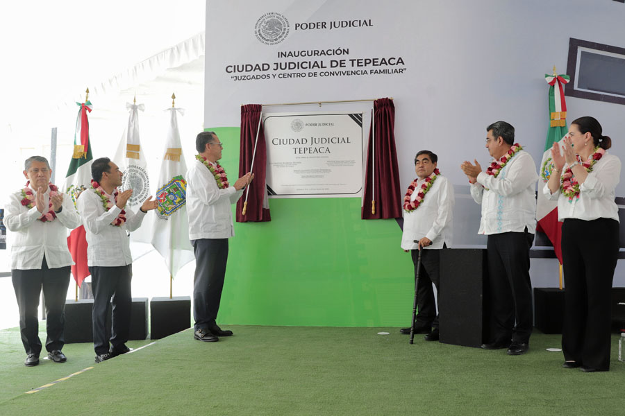 Inauguró Barbosa Ciudad Judicial en Tepeaca