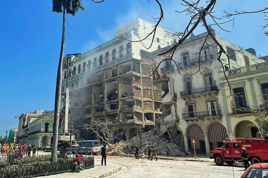 Van ocho muertos por explosión de Hotel Saratoga en Cuba