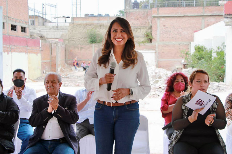 Inició Angélica Alvarado obra en Hospital de Huejotzingo