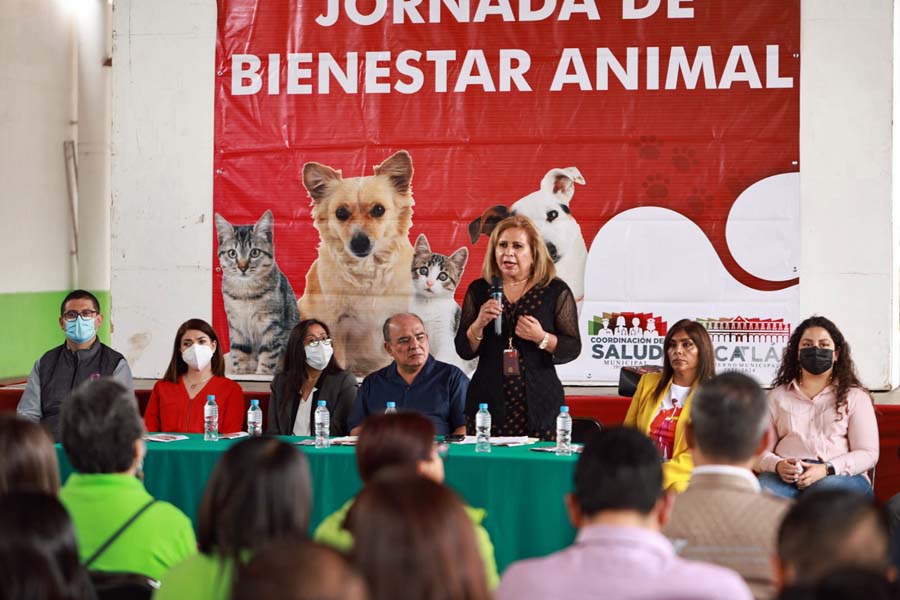 Opera en Zacatlán unidad móvil de esterilización de mascotas