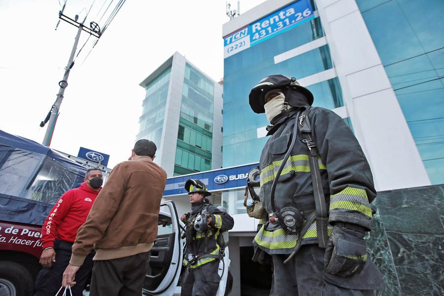 Registró incendio Torre Titanium de la Vía Atlixcáyotl