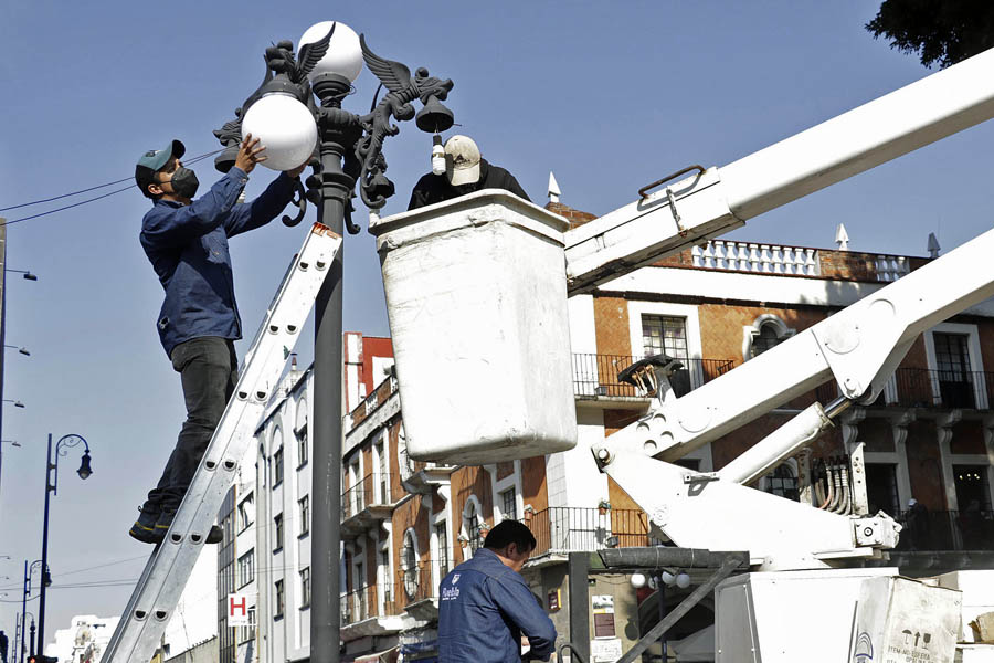 Van 40 mil lámparas atendidas por el Ayuntamiento de Puebla