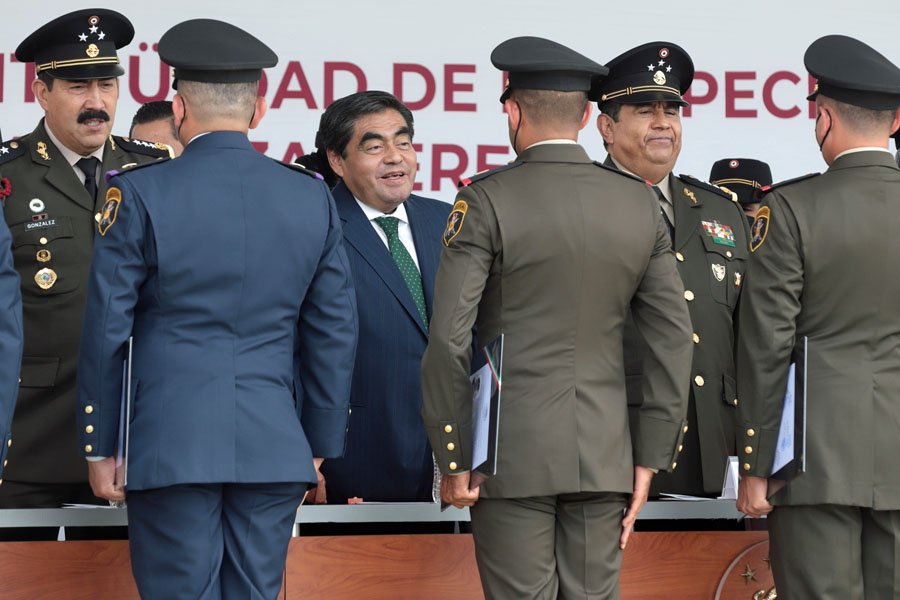 Asistió Barbosa a graduación en la XXV Zona Militar