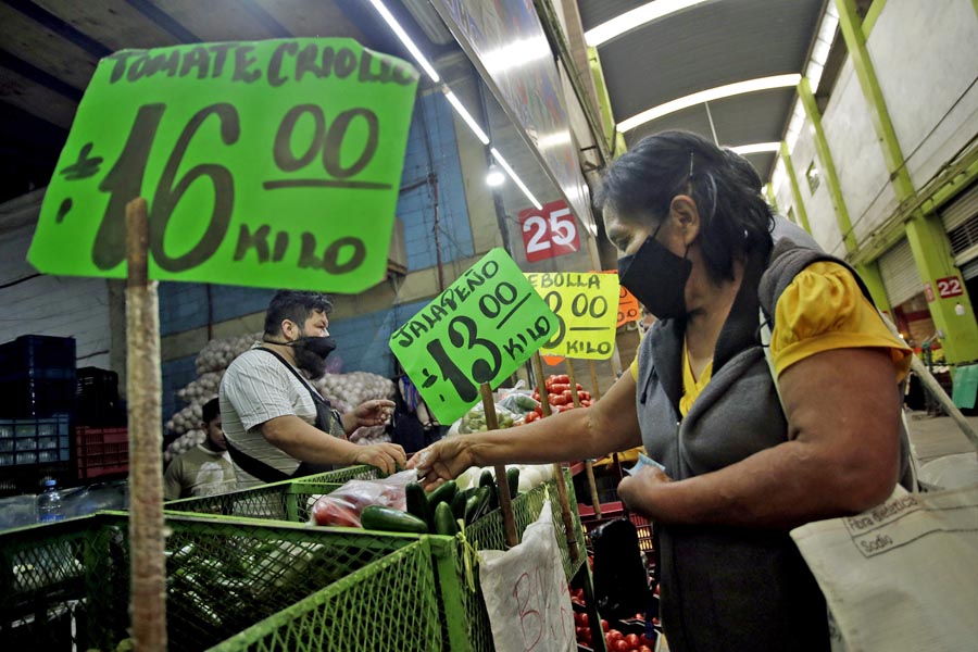 Impulsará Ibero Puebla cátedra en economía social