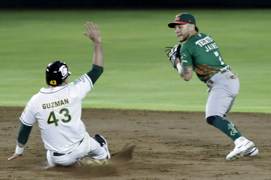 Leones de Yucatán ganaron el primer duelo a Pericos