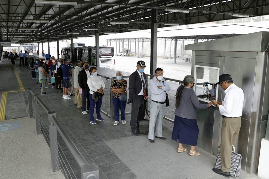 Asaltaron a pasajeras al interior del RUTA en Santa María