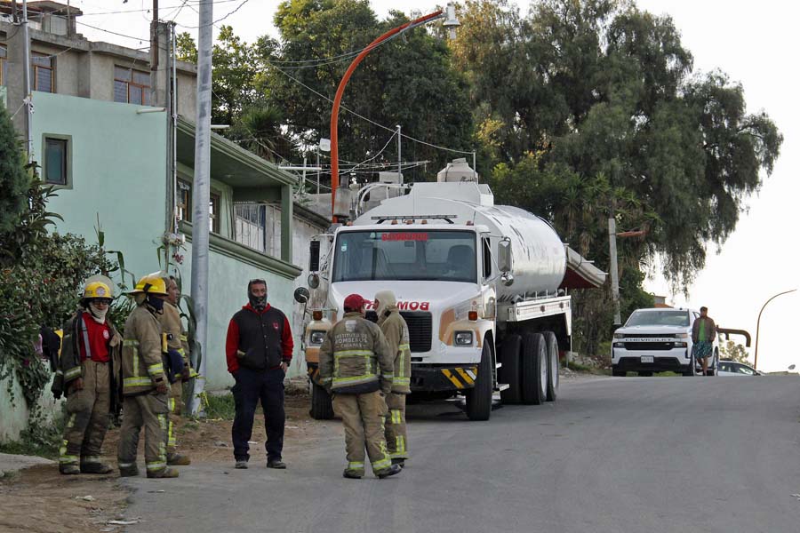 Desalojaron a familias de 70 casas por fuga en Texmelucan