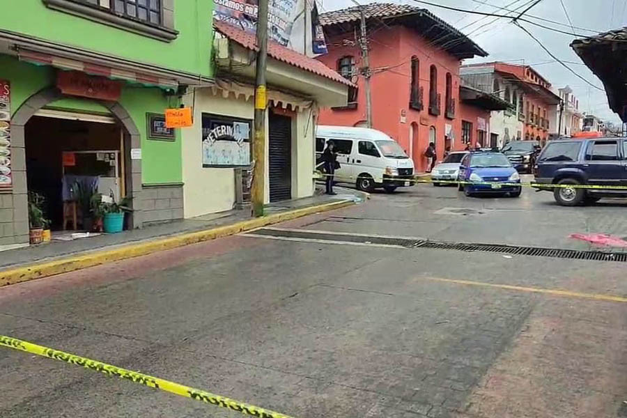 Dos baleados dejó asalto a veterinaria en Huauchinango