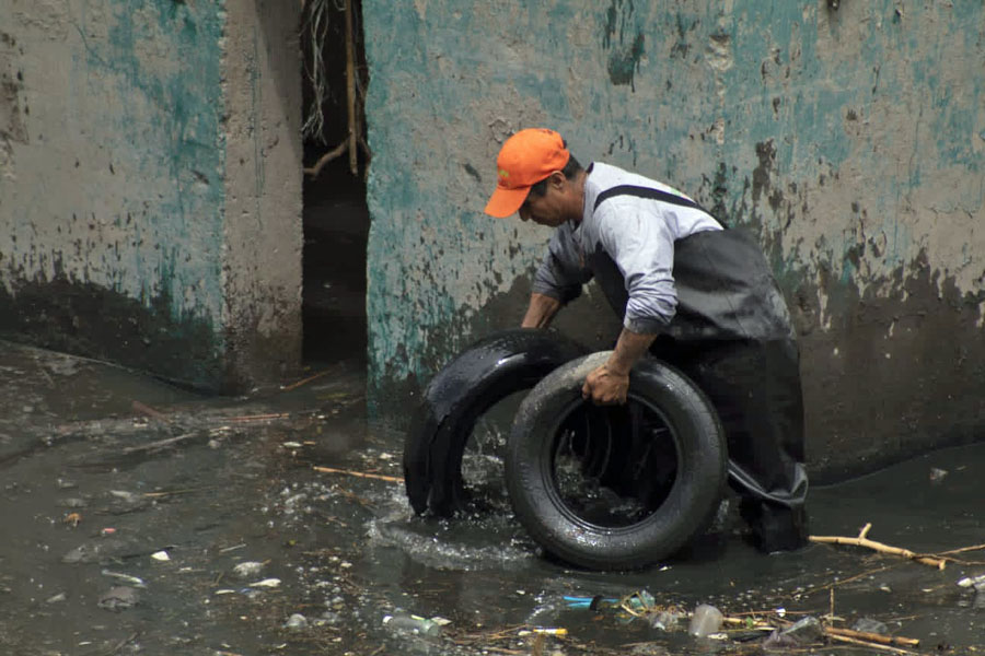 Retiraron más de tres toneladas de basura del Puente Negro