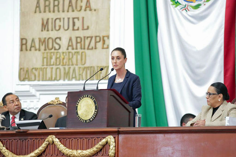 Presentó Claudia Sheinbaum Informe y le gritan presidenta