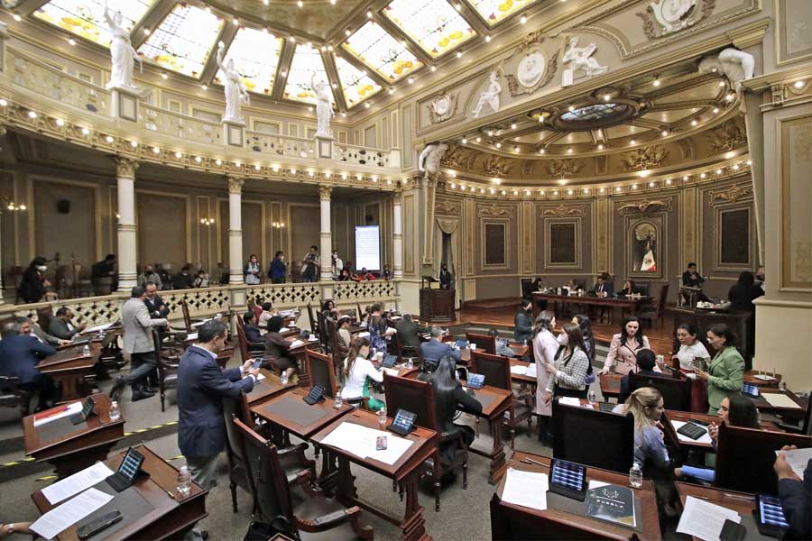 Aprueban diputados Hoy No Circula en contingencia ambiental