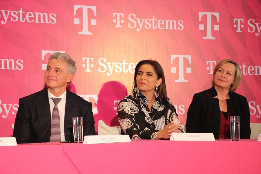 Inauguró Olivia Salomón oficinas de T-Systems en Puebla