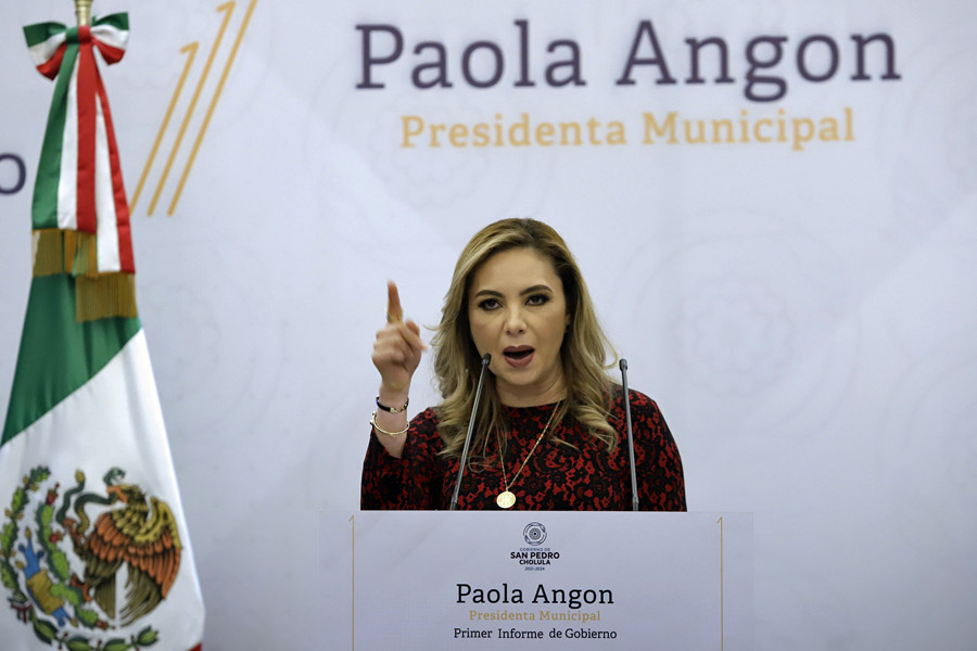 Rindió Paola Angon primer informe como presidenta municipal