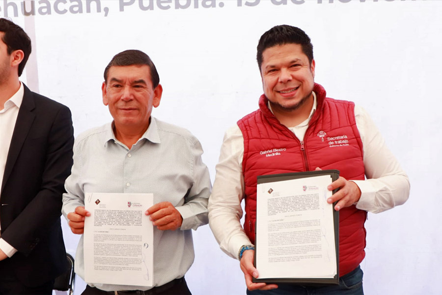 Firmaron ST y Tehuacán convenio para promoción del empleo