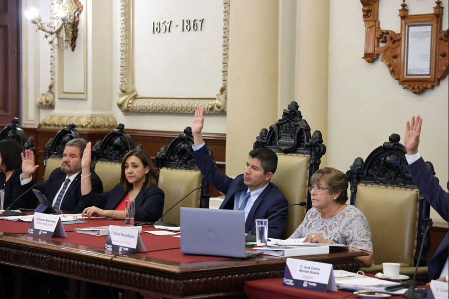 Aprobó Cabildo de Puebla iniciativa de ley de ingresos 2023