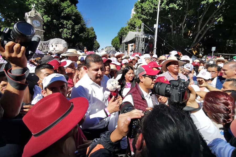 Marcha de Puebla demostró liderazgo de Barbosa: Armenta