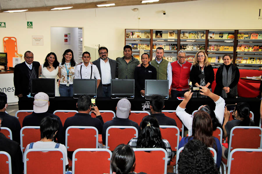 Apoya Ibero a estudiantes con programa Codo a Codo