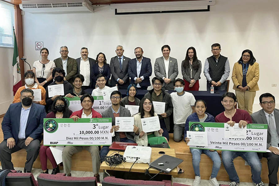 Premiaron a ganadores de concurso de emprendimiento BUAP