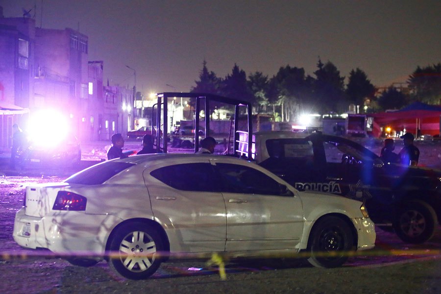 Ejecutaron a joven de un balazo en Tianguis de San Isidro