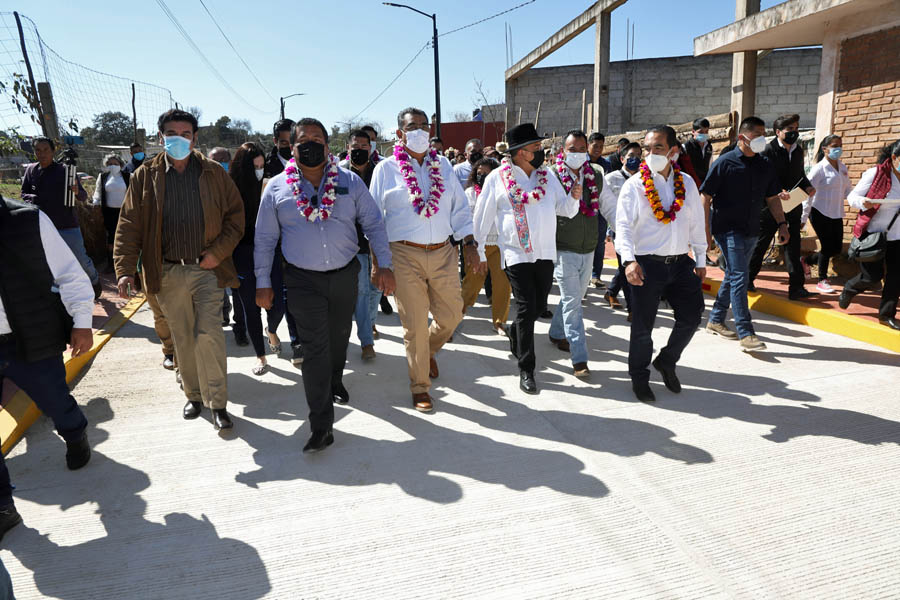 Inauguró Céspedes pavimentaciones en Zacatlán