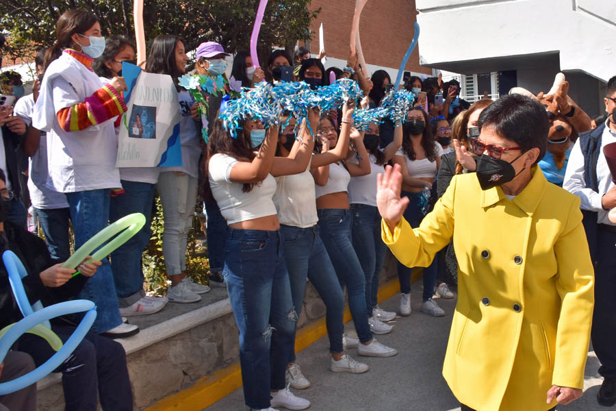 Reconoció rectora de la BUAP a prepa Urbana Enrique Cabrera