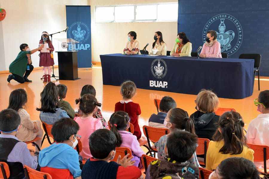 Celebró Lilia Cedillo Día de la Mujer y Niña en la Ciencia