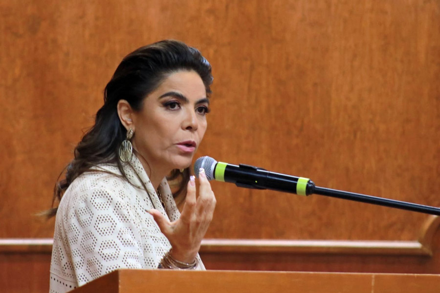 Destacó Olivia Salomón beneficios de clústeres en Puebla