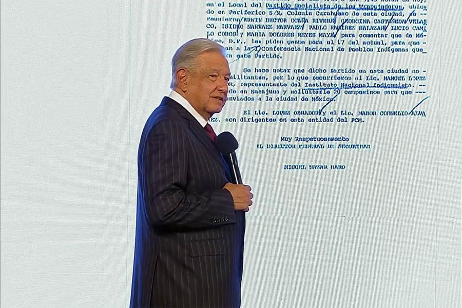 Rechazó AMLO espionaje del Ejército y justificó inteligencia