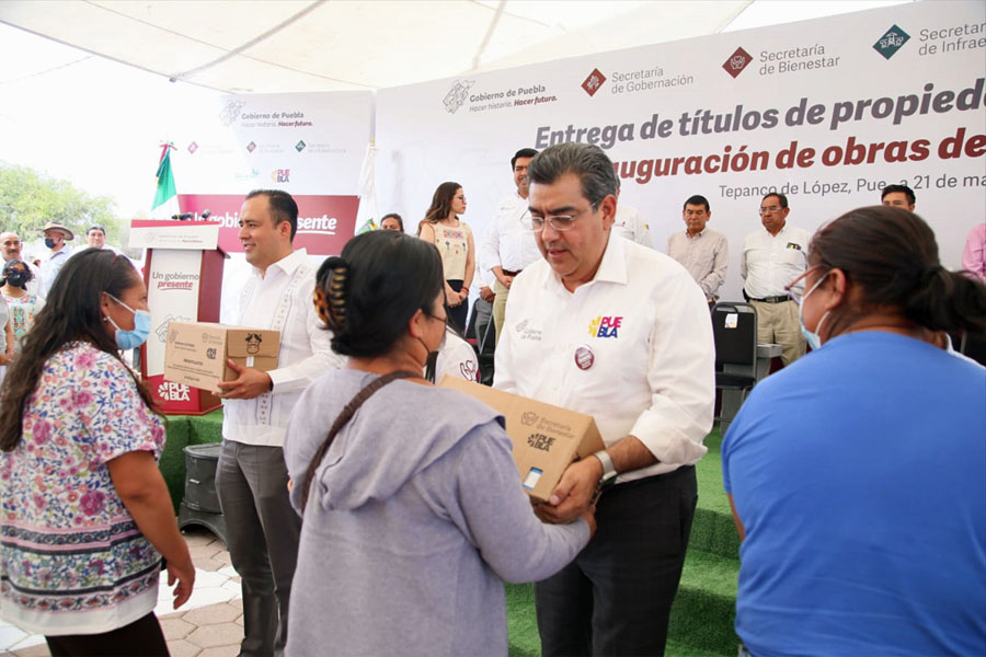 En Tepanco, Céspedes entregó apoyos e inauguró obras