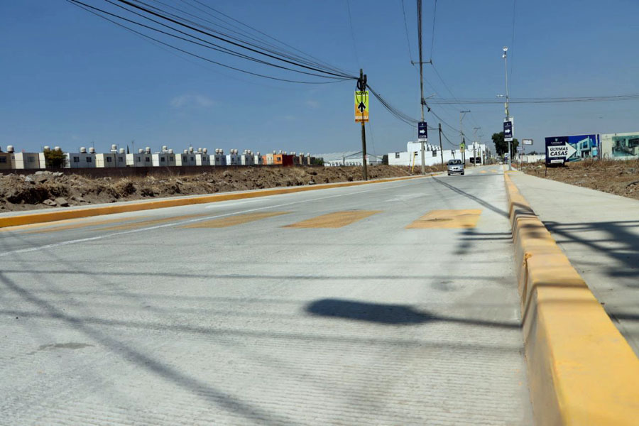 Inauguró Filomeno Sarmiento pavimentación de calle