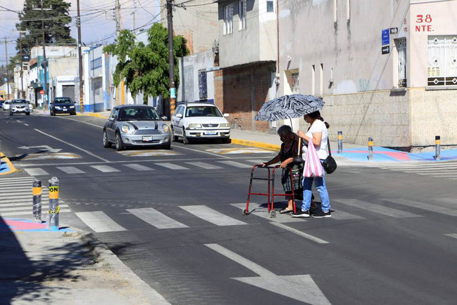 Inauguró Eduardo Rivera rehabilitación de la 18 oriente