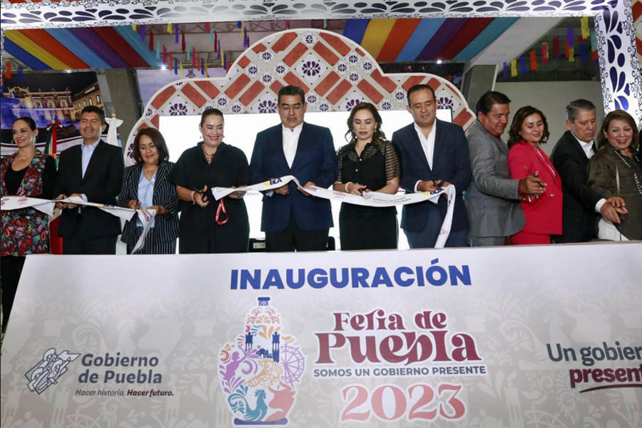 Inauguró Céspedes y su esposa Feria de Puebla 2023