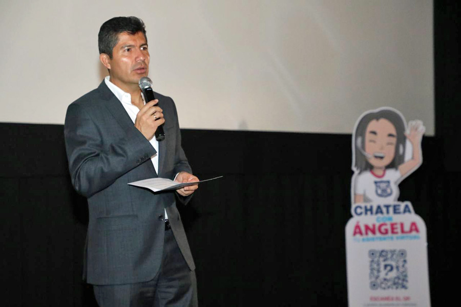 Presentó Eduardo Rivera a la asistente virtual “Angela”