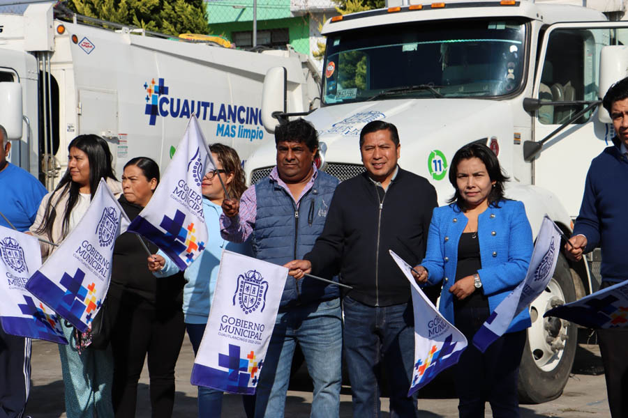 Adquirió Cuautlancingo 2 camiones recolectores de basura