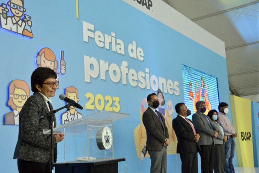 Inauguró Lilia Cedillo Feria de Profesiones 2023