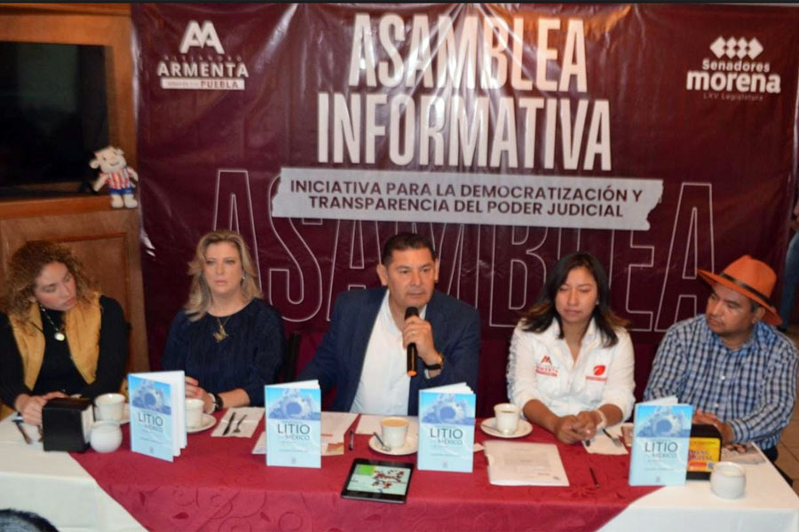 Presentó AAM iniciativa en Teziutlán para elegir ministros