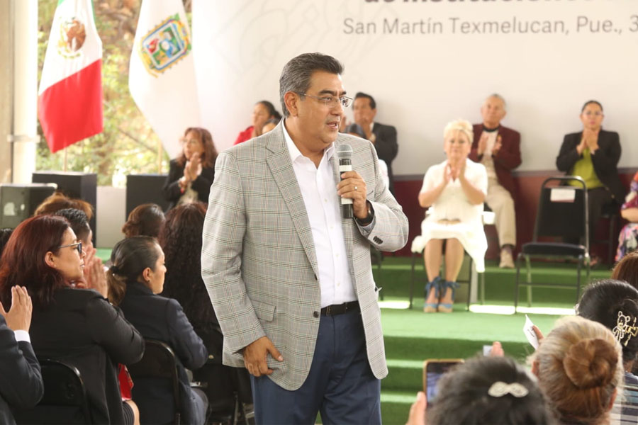 Entregó Céspedes obras educativas en San Martín Texmelucan