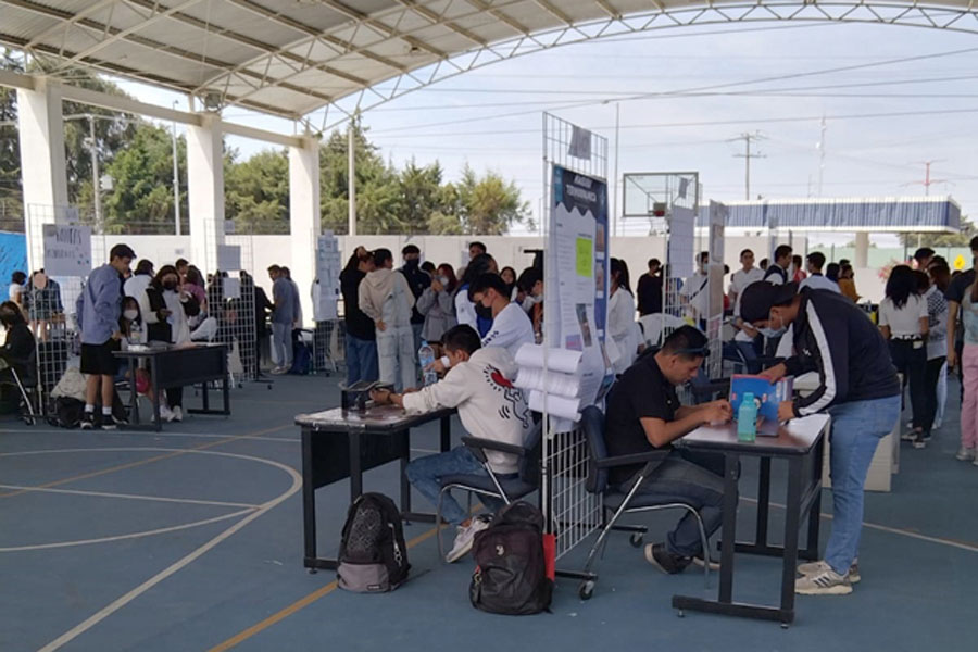 Realizó BUAP Concurso de Aparatos y Experimentos de Física