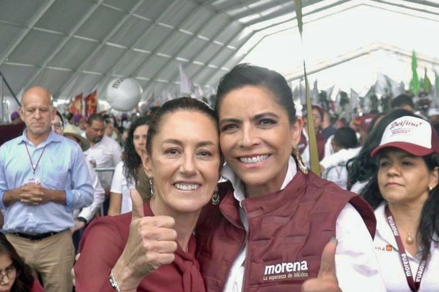 Asistió Olivia Salomón a cierre de campaña de Delfina Gómez