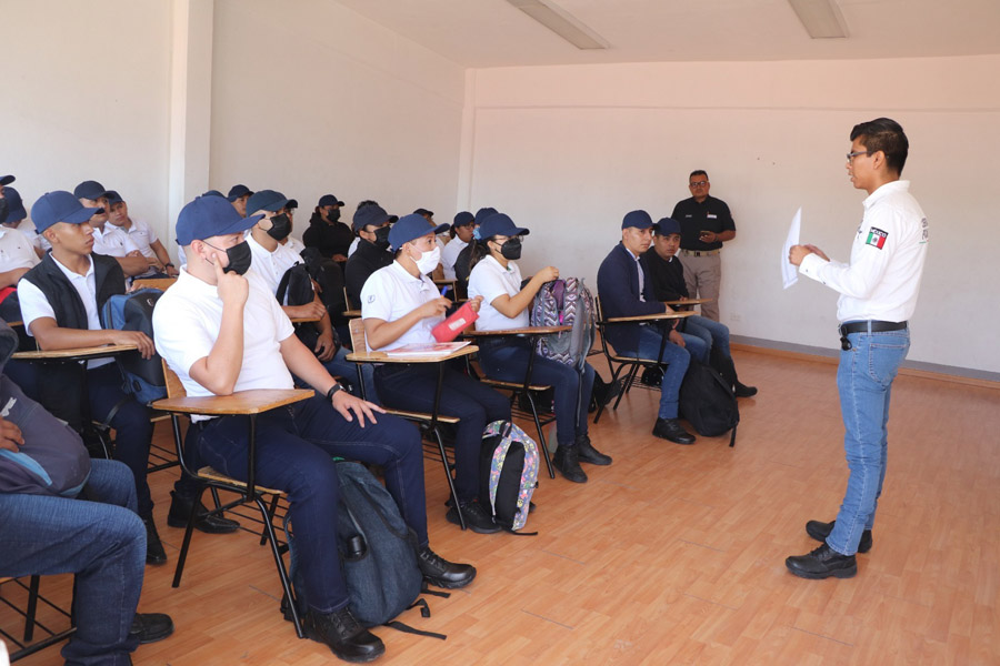 Inició curso de formación a policías de San Pedro Cholula