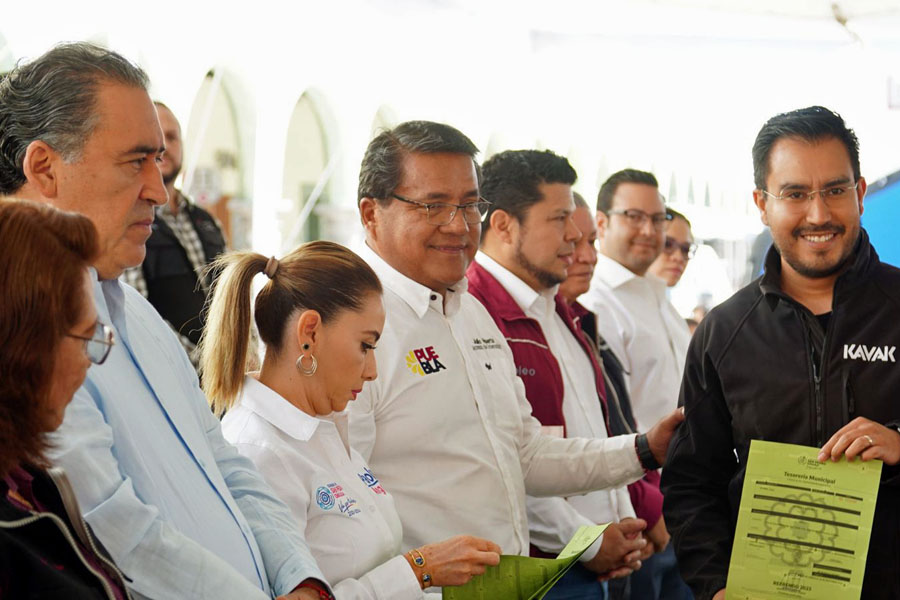 Realizó Angon y JH Lunes de las Mujeres en San Pedro Cholula