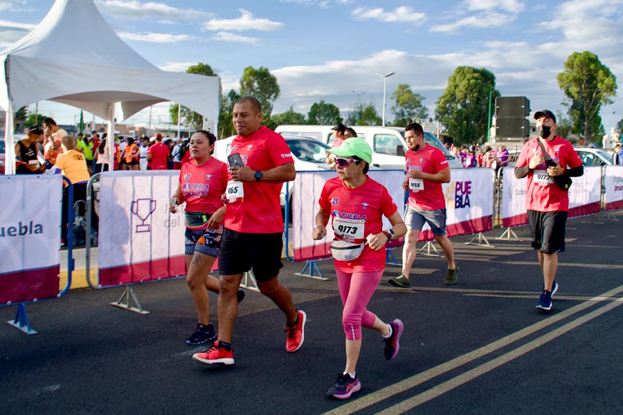 Participó rectora de la BUAP en Carrera por la Mujer