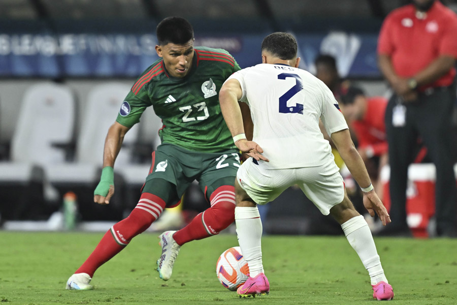 Humilló Estados Unidos a México al vencerlo 3-0