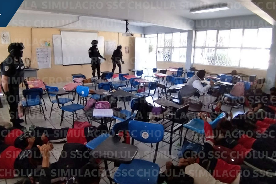 Realizó San Pedro Cholula simulacro de armas en escuela