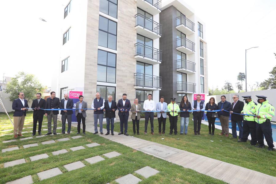 Inauguró Eduardo Rivera viviendas en Bosques de San Sebastián