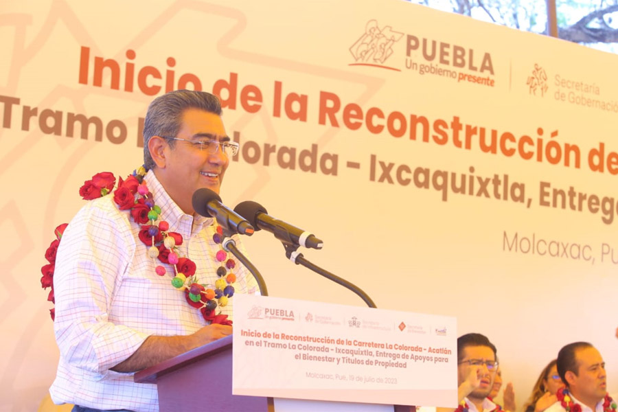 Inició Céspedes obra carretera en la Mixteca por 42 mdp